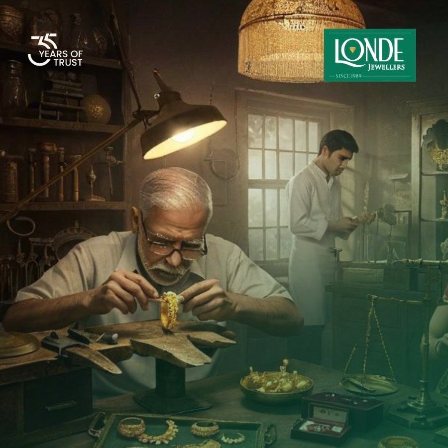 Londe Jewellers Karagir Craftsman 35 Years of Trust Nagpur
