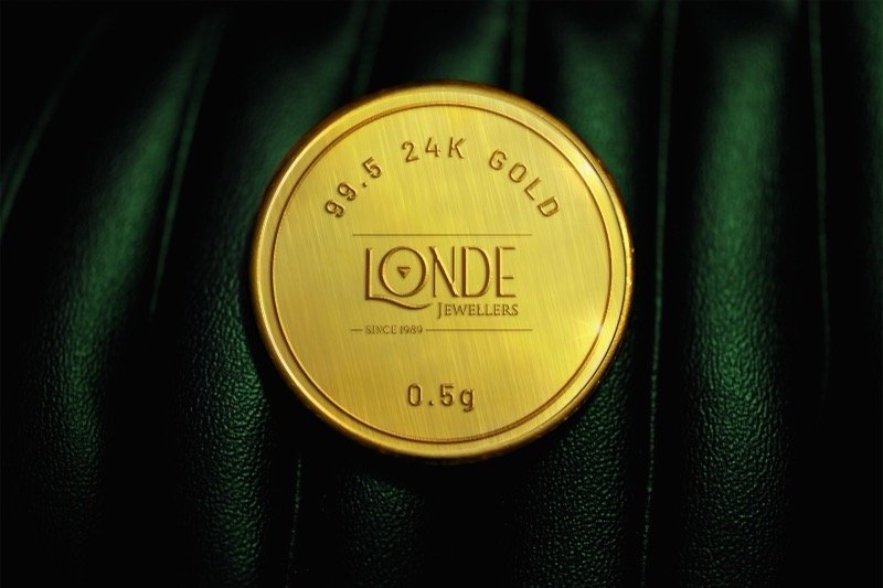 Londe Jewellers 99.5 24K 0.5g gold coin reverse with purity and weight stamp