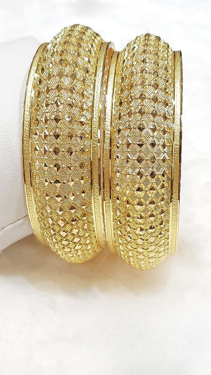 Trendy Bangles