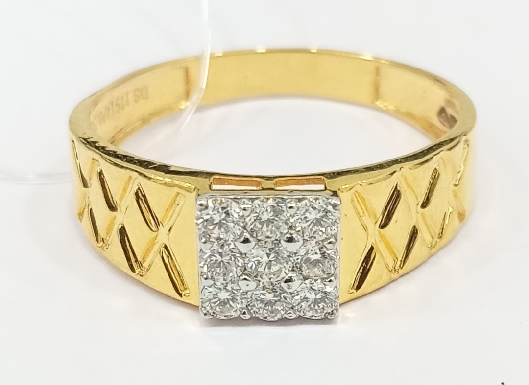 Stone Gents Gold Ring 