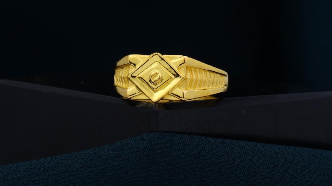 Casting Gents Gold Ring 