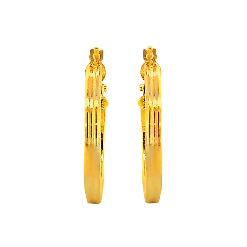 Delicate Glossy Finish Daily Wear 18kt Yellow Gold Bali Earring