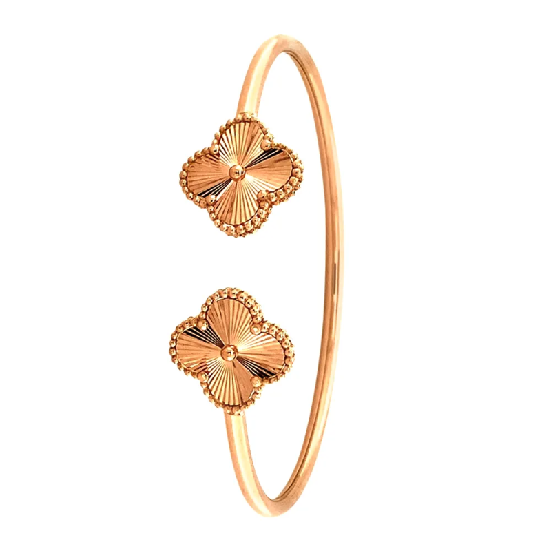 Elegant Floral Rose Gold 18kt Cuff Bracelet